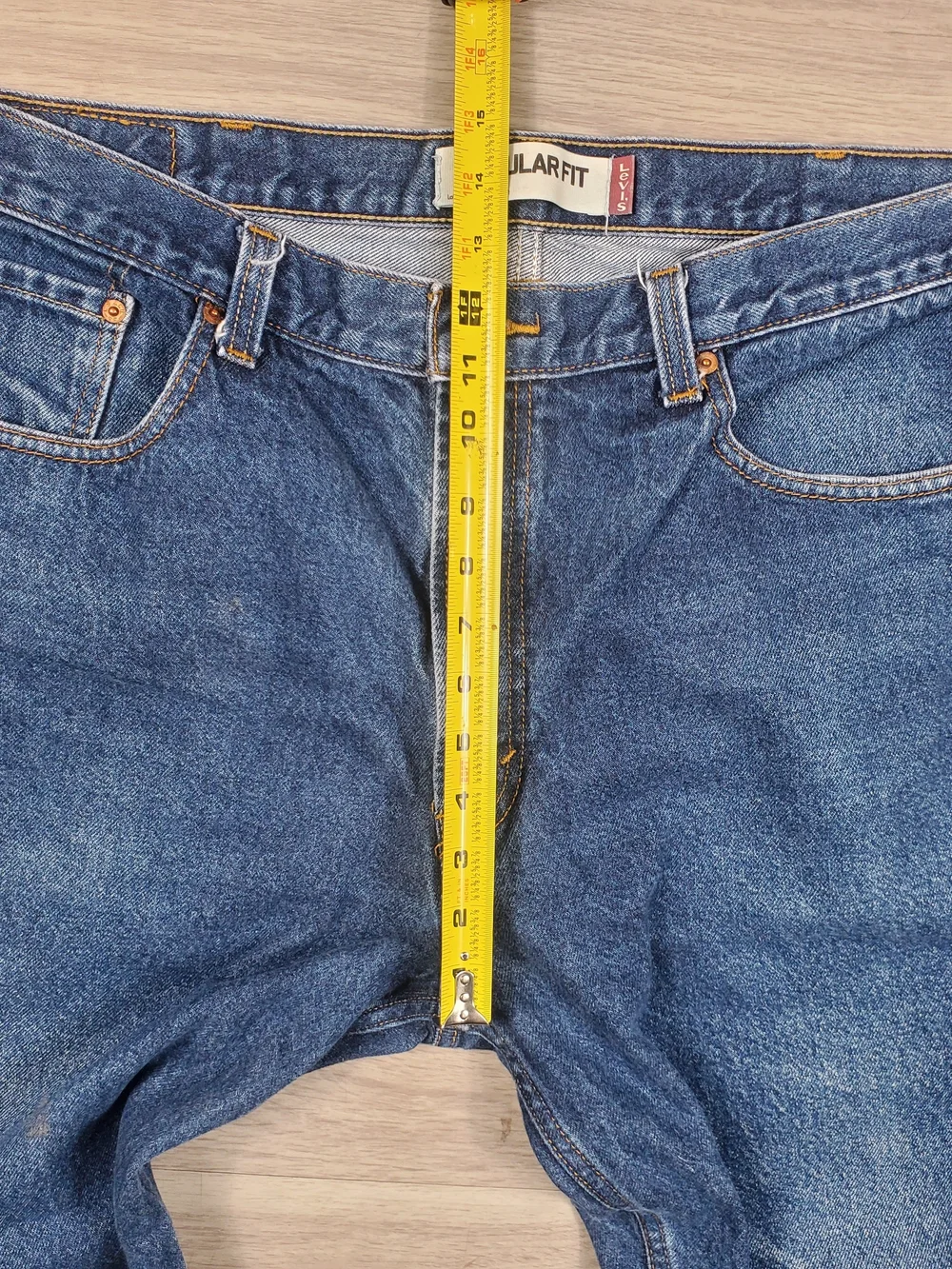 Vintage Levi's 505 Jeans W40 L30 Blue Denim Straight Leg 2000